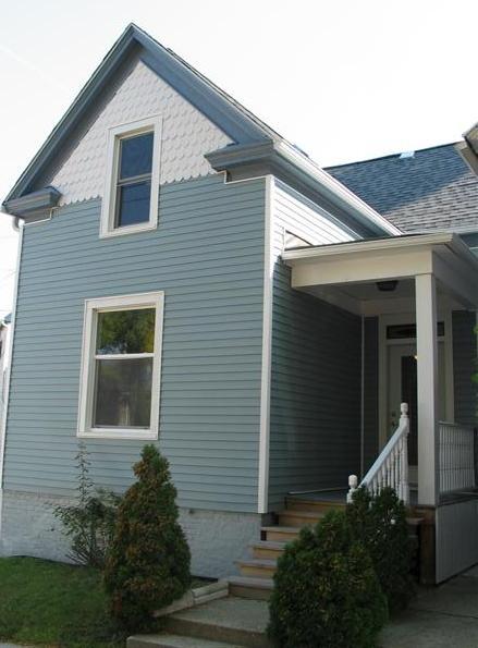  2620 S Lenox St Milwaukee, Milwaukee home, blue house, front porch